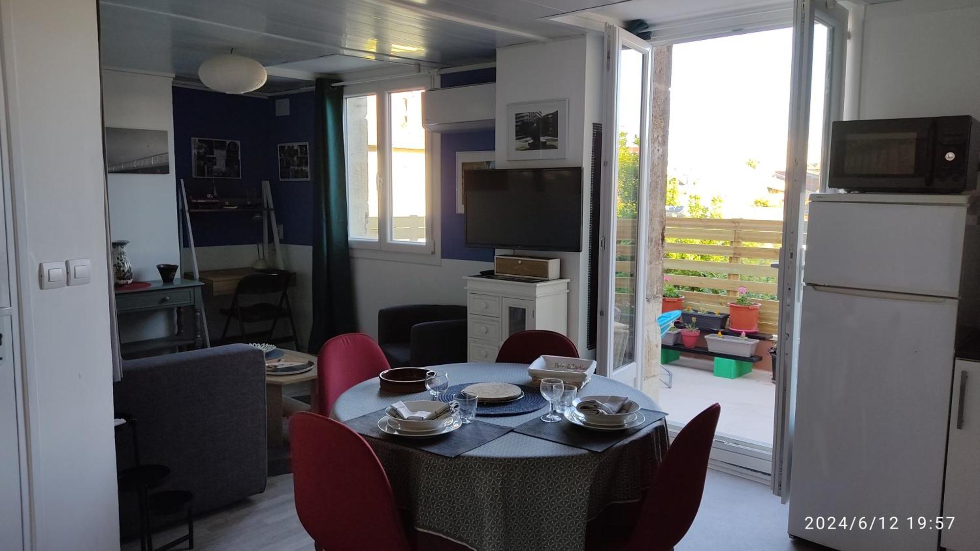 Les Bonbonieres D'Andrea Gavinies Pellegrin Apartment Bordeaux Exterior photo